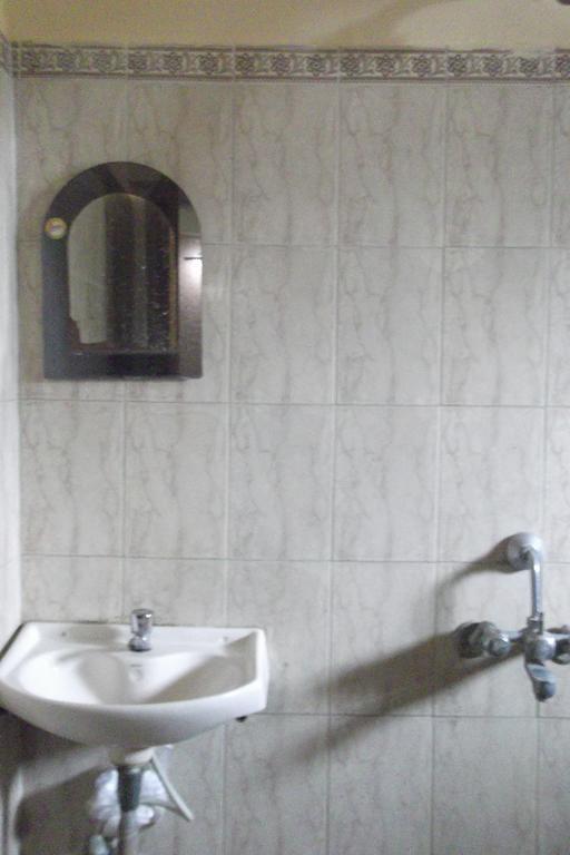 Megacity Inn Kolkata Ngoại thất bức ảnh
